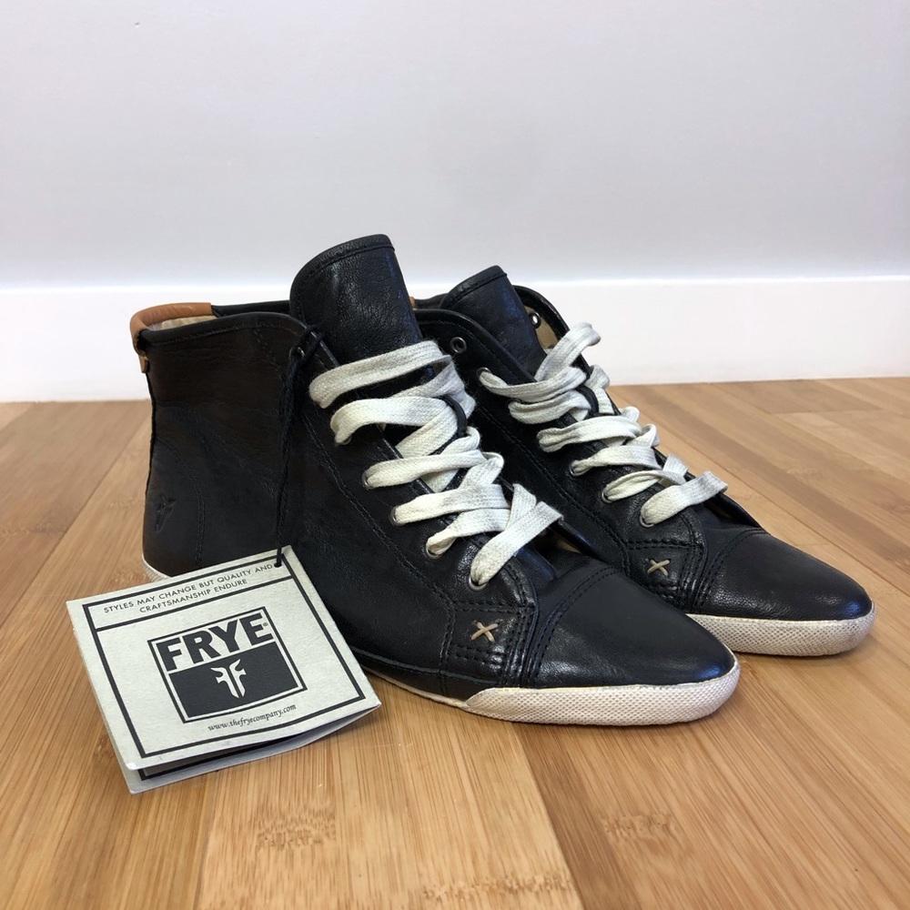 Frye melanie high top lace up black leather sneakers size 8 Nwt